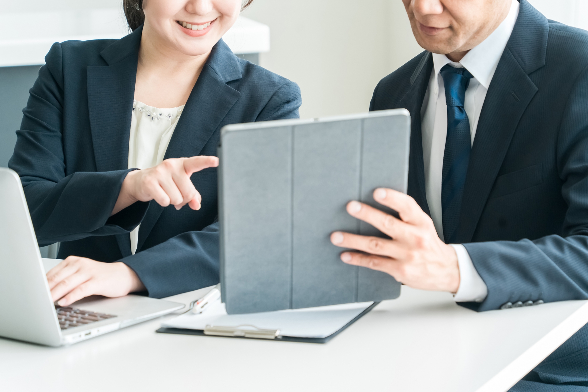 会社員　相談風景