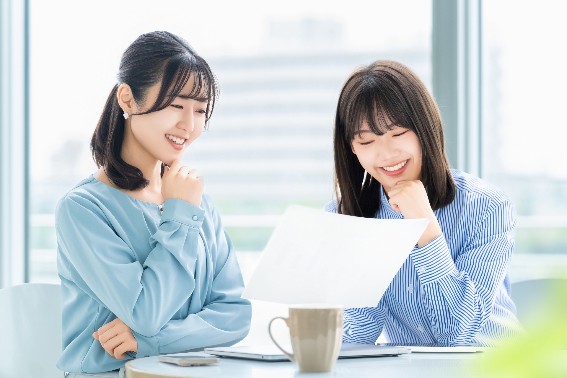 分析を行う会社員